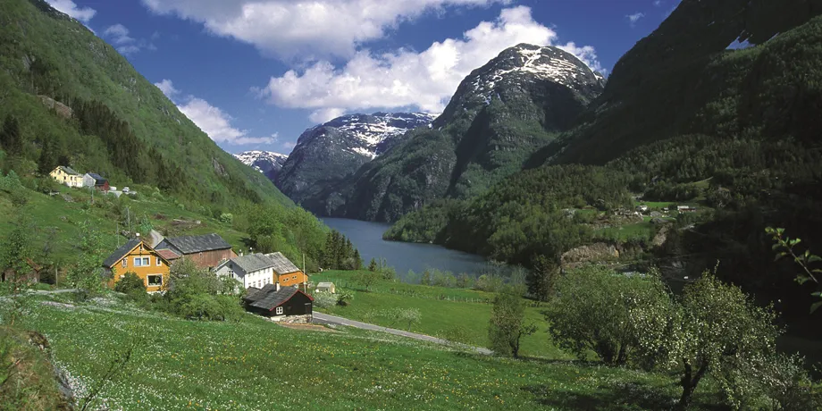 Fyksesundet frå Porsmyr