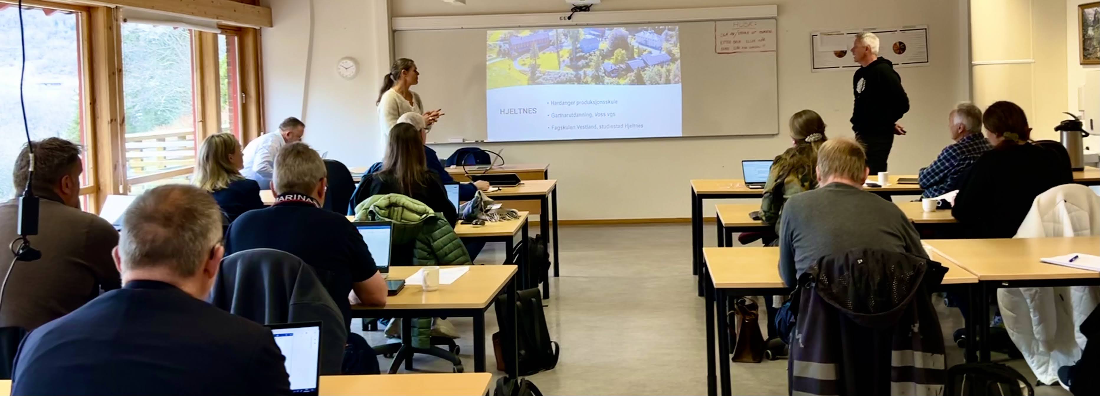 Samling på Hjeltnes i 2023