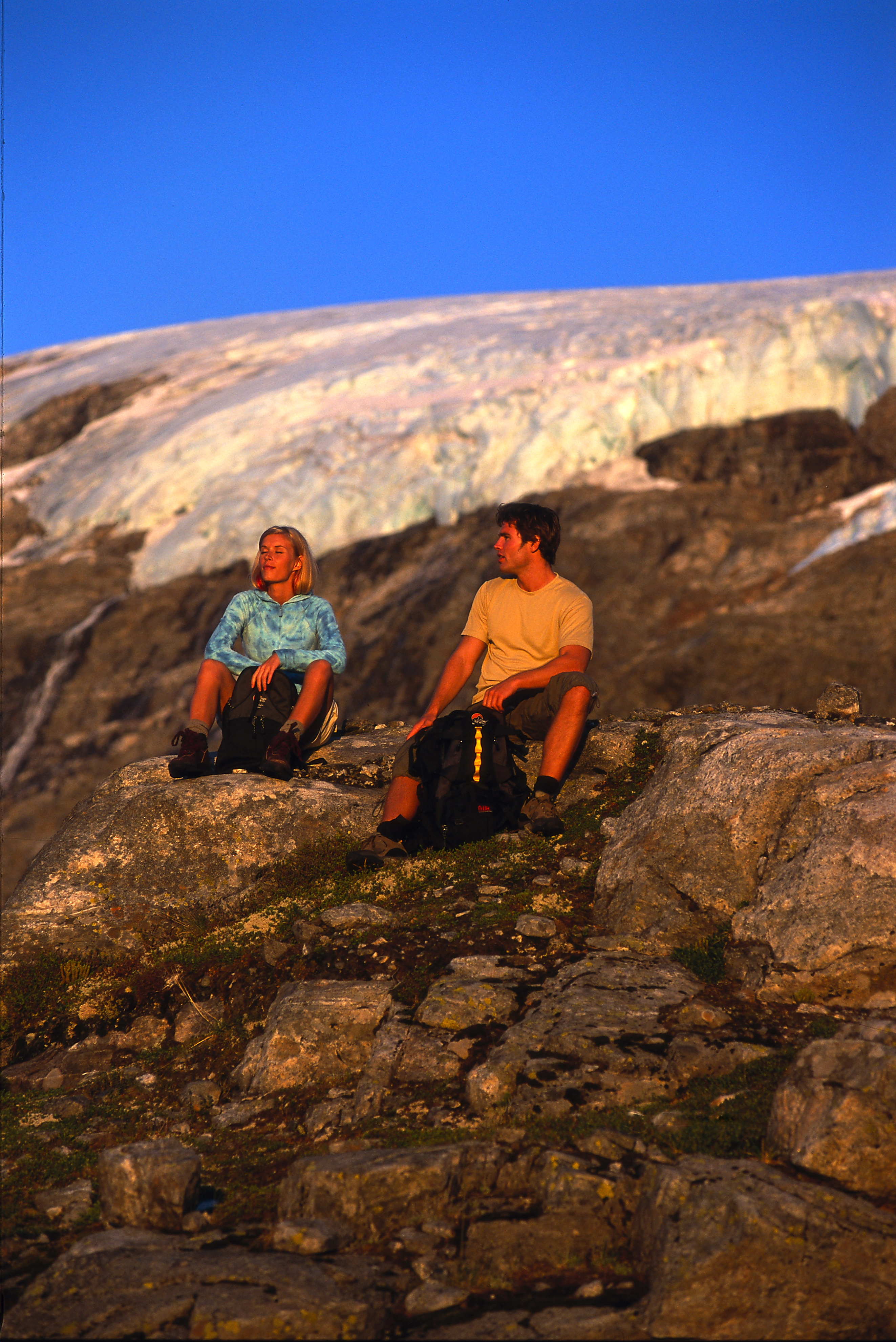 Aktivitet tur for to fonn i bakgrunn